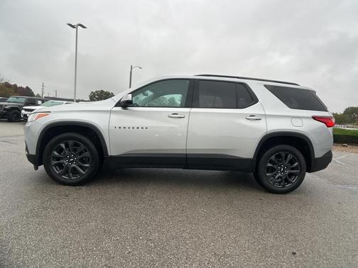 2021 Chevrolet Traverse RS