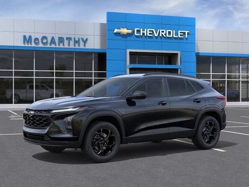 Mosaic Black Metallic 2026 Chevrolet Trax LT