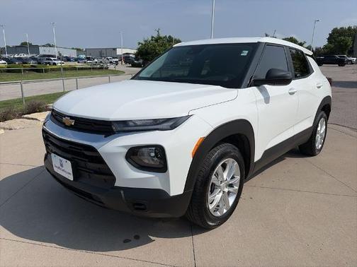 Summit White 2023 Chevrolet Trailblazer LS