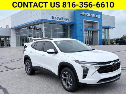 Summit White 2026 Chevrolet Trax LT