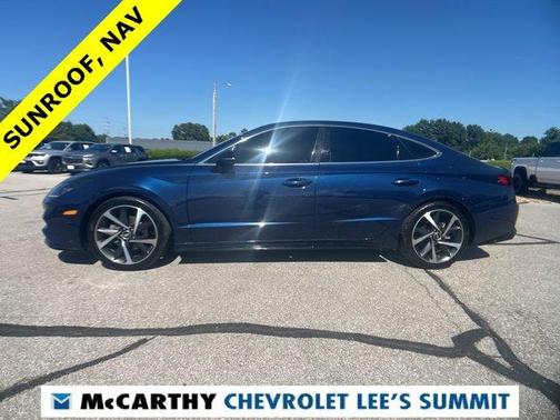 2022 Hyundai SONATA SEL Plus