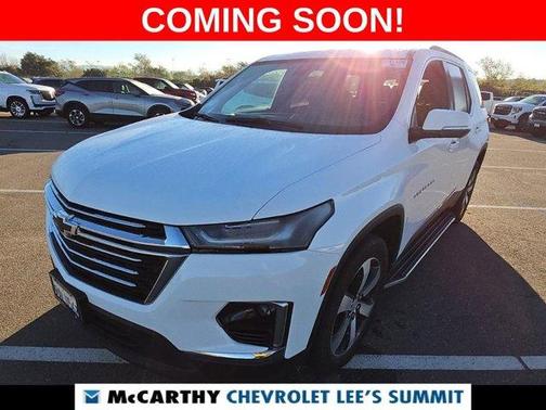 Summit White 2022 Chevrolet Traverse LT Leather