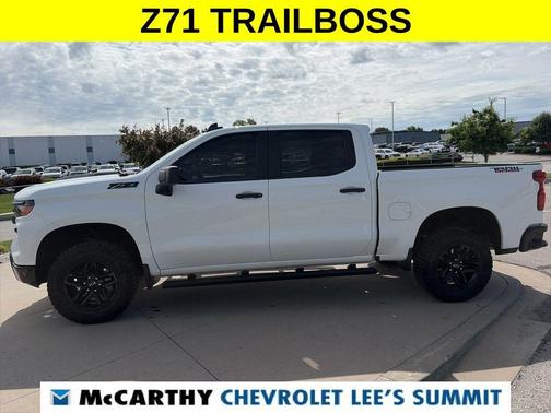 Summit White 2024 Chevrolet Silverado 1500 Custom Trail Boss