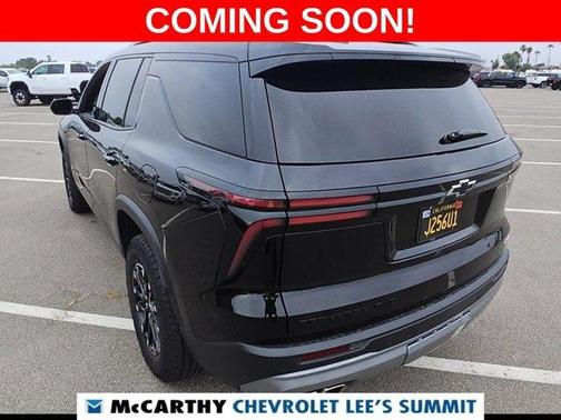 Black Metallic 2024 Chevrolet Traverse Z71
