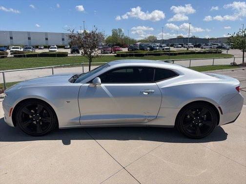 Silver Ice Metallic 2018 Chevrolet Camaro 1LT
