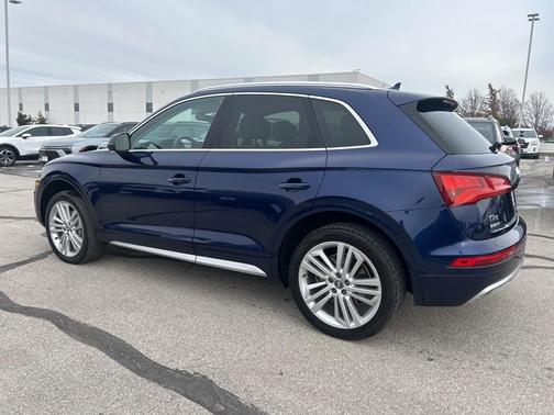 2018 Audi Q5 2.0T Premium Plus