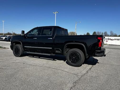 2025 Chevrolet Silverado 2500 High Country