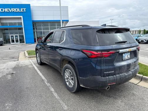 Northsky Blue Metallic 2022 Chevrolet Traverse LT Cloth