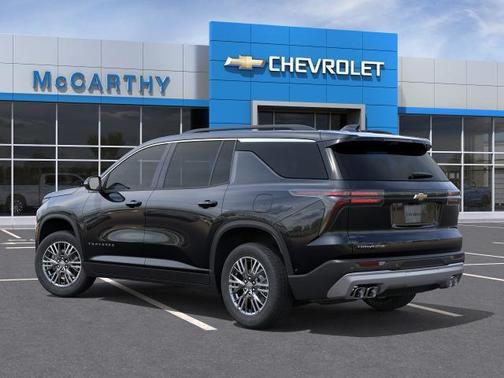 Mosaic Black Metallic 2026 Chevrolet Traverse LT