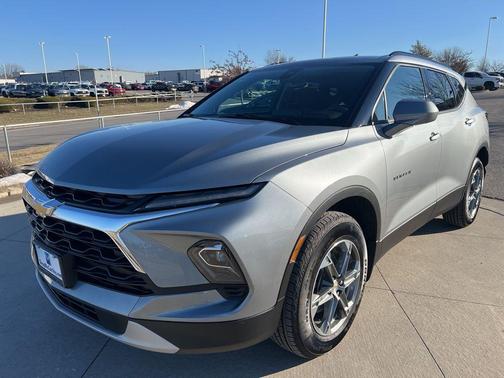 Sterling Gray Metallic 2026 Chevrolet Blazer LT