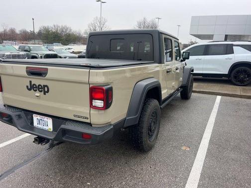 2020 Jeep Gladiator Sport