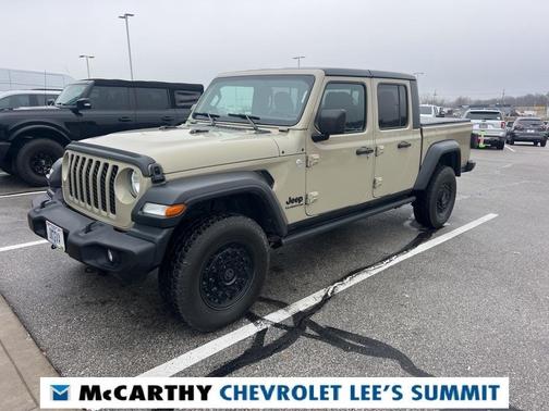 2020 Jeep Gladiator Sport