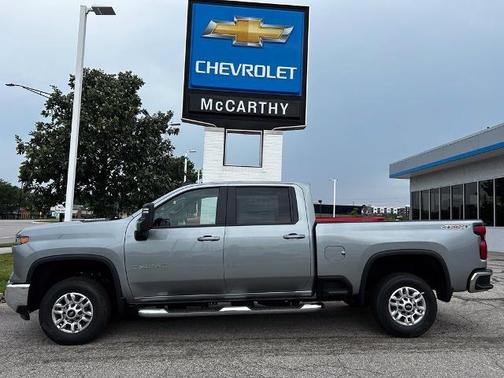Sterling Gray Metallic 2026 Chevrolet Silverado 2500 LT