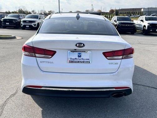 2016 Kia Optima LX