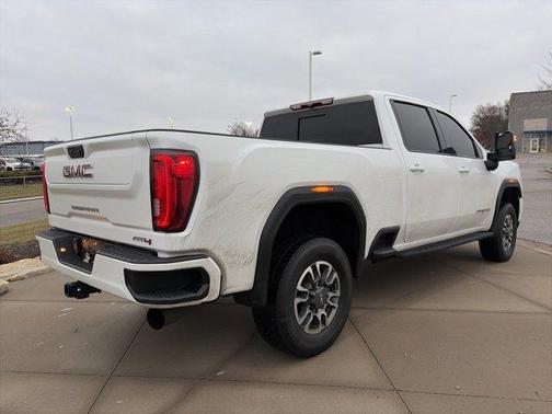 2022 GMC Sierra 2500 AT4