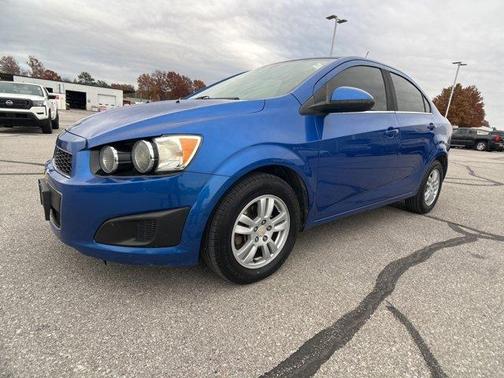 2016 Chevrolet Sonic LT