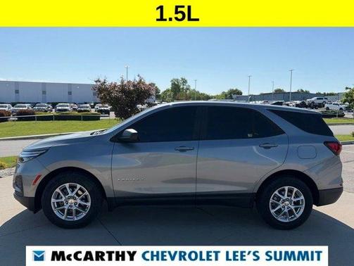 Sterling Gray Metallic 2024 Chevrolet Equinox LS