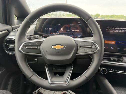Black 2026 Chevrolet Equinox EV LT 1