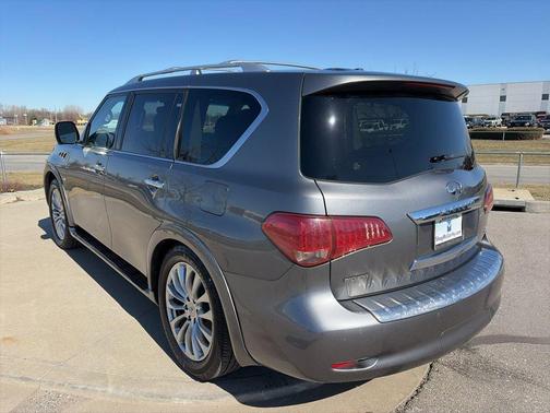 2015 INFINITI QX80 Base