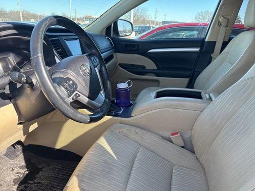 2014 Toyota Highlander LE Plus