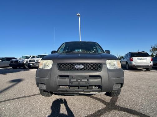 2003 Ford Escape XLS