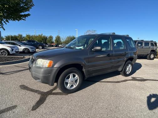 2003 Ford Escape XLS