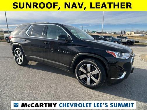 2021 Chevrolet Traverse LT Leather