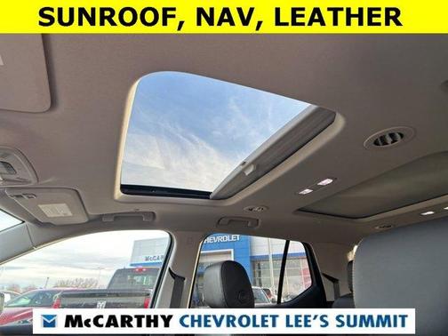 2021 Chevrolet Traverse LT Leather