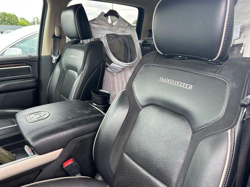 Diamond Black 2021 RAM 1500 Laramie