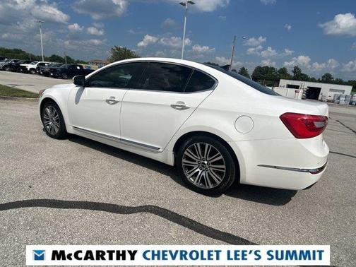 2016 Kia Cadenza Premium
