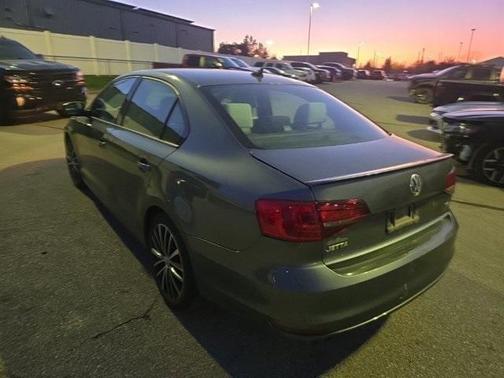 2016 Volkswagen Jetta 1.8T Sport