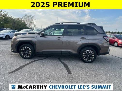 2025 Subaru Forester Premium