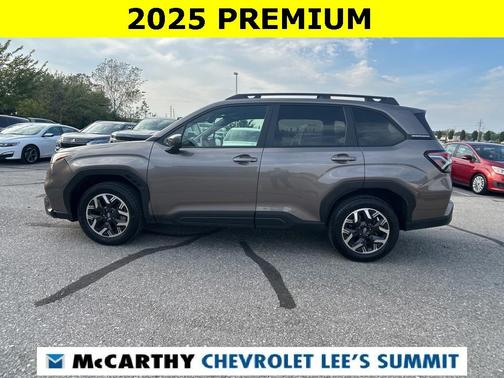 2025 Subaru Forester Premium