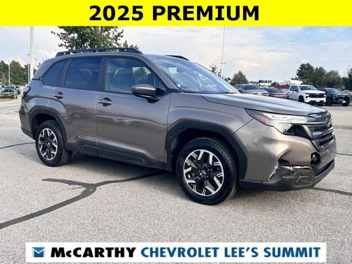 2025 Subaru Forester Premium
