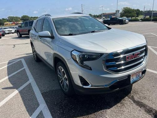 Quicksilver Metallic 2019 GMC Terrain SLT