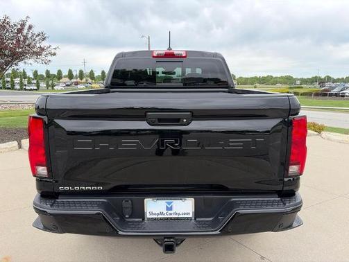 Black 2026 Chevrolet Colorado Z71