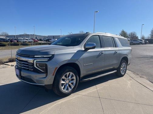 2025 Chevrolet Suburban Premier