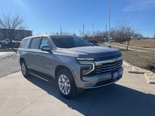 2025 Chevrolet Suburban Premier