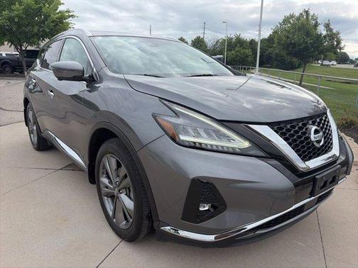 Gun Metallic 2019 Nissan Murano Platinum