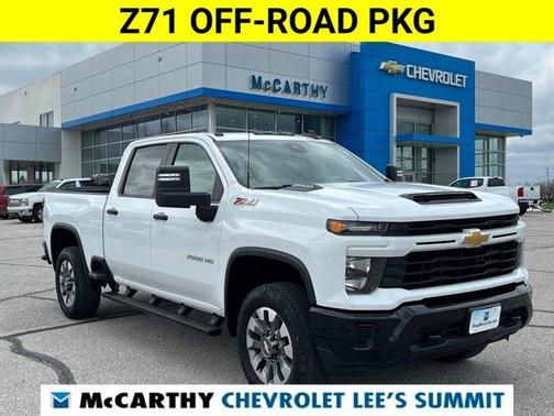 Summit White 2024 Chevrolet Silverado 2500 Custom