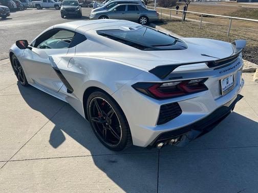 2020 Chevrolet Corvette Stingray w/2LT