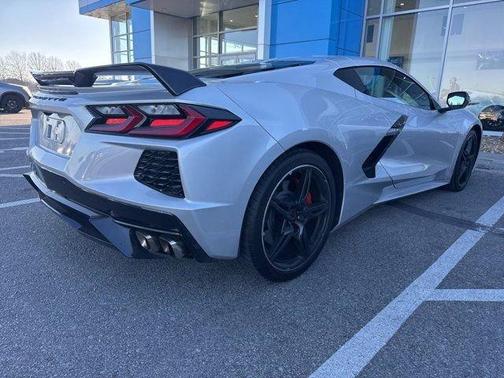 2020 Chevrolet Corvette Stingray w/2LT