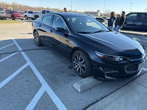 Mosaic Black Metallic 2018 Chevrolet Malibu LT