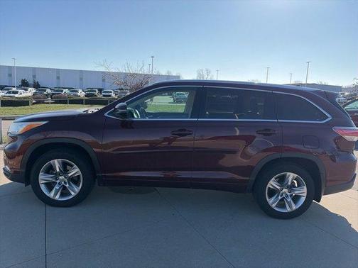 Ooh La La Rouge Mica 2015 Toyota Highlander Limited