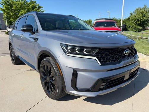 Silver 2021 Kia Sorento SX-PRESTIGE