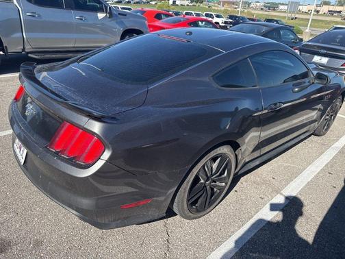2015 Ford Mustang EcoBoost Premium