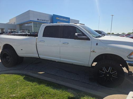 Bright White Clearcoat 2017 RAM 3500 Big Horn