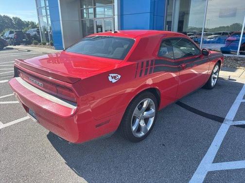 2014 Dodge Challenger SXT