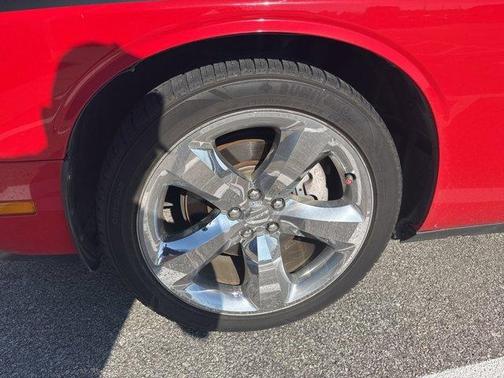 2014 Dodge Challenger SXT
