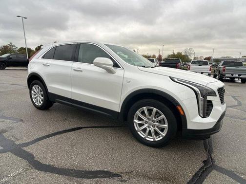 2021 Cadillac XT4 Premium Luxury